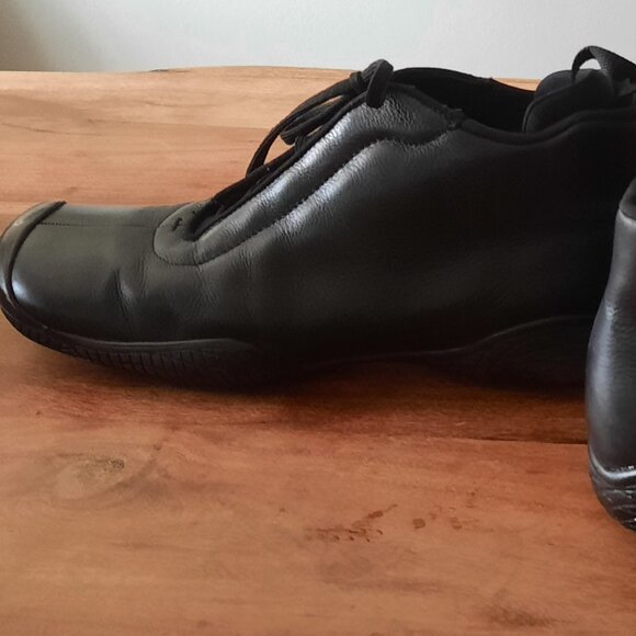Vintage '90s Prada Men's shoes MINT CONDITION! - Picture 8 of 11